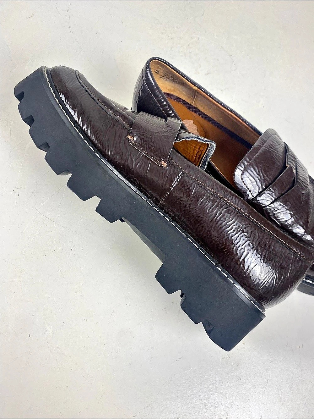 Franco Sarto Brown Lug Sole Loafers Size 7
Area Of Pealing On Insole - Picture 8 of 14
